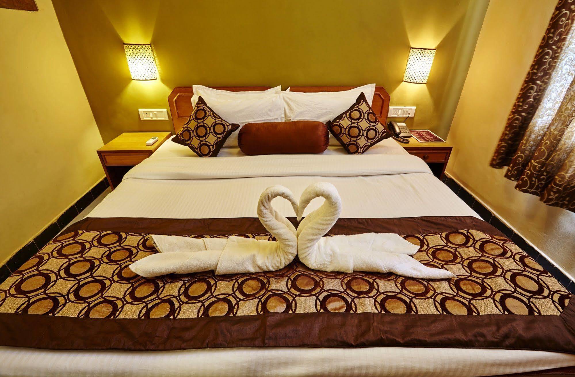 Hotel Sunkissed Plaza Calangute Exterior foto